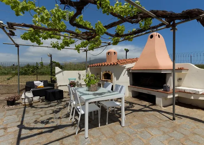 1 - Villa Is Orrosas - Lucia'S Apartments - Sa Crai Apartments Sardinian Experience Лотцораи
